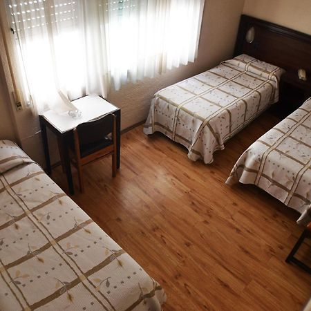 Hotel Eldorado Salto Bagian luar foto