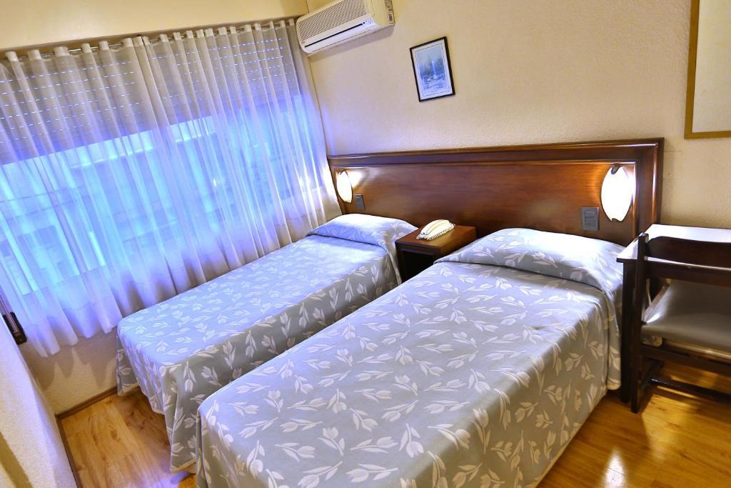 Hotel Eldorado Salto Bagian luar foto